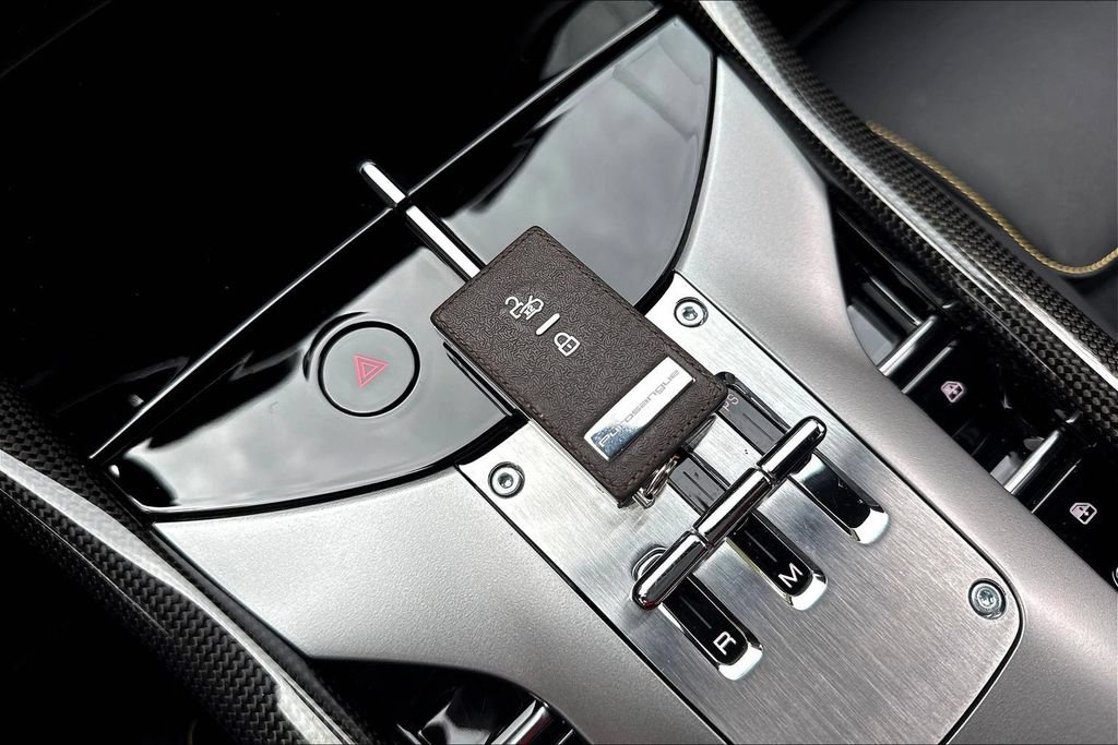 Used 2023 Ferrari Purosangue AWD/4WD image 34