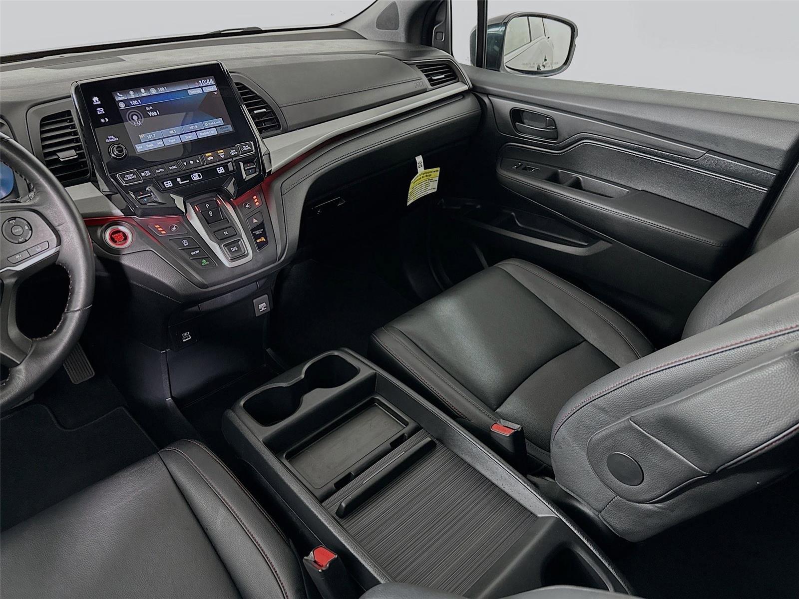 Used 2024 Honda Odyssey Sport image 25