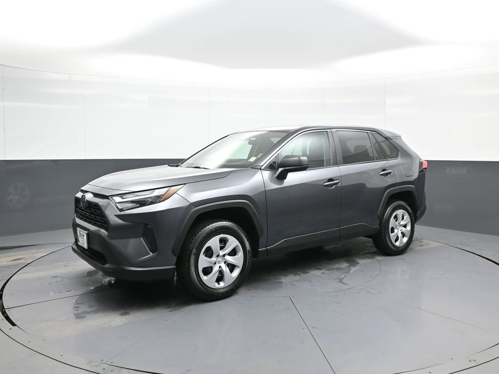 Used 2025 Toyota RAV4 LE image 10