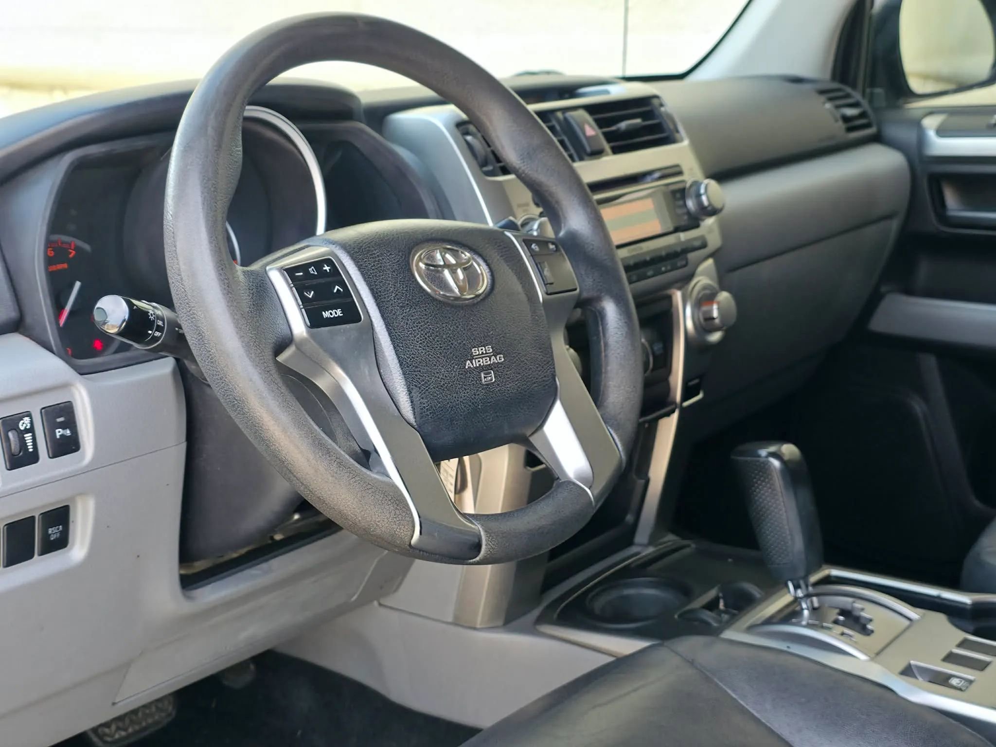 Used 2012 Toyota 4Runner SR5 image 9