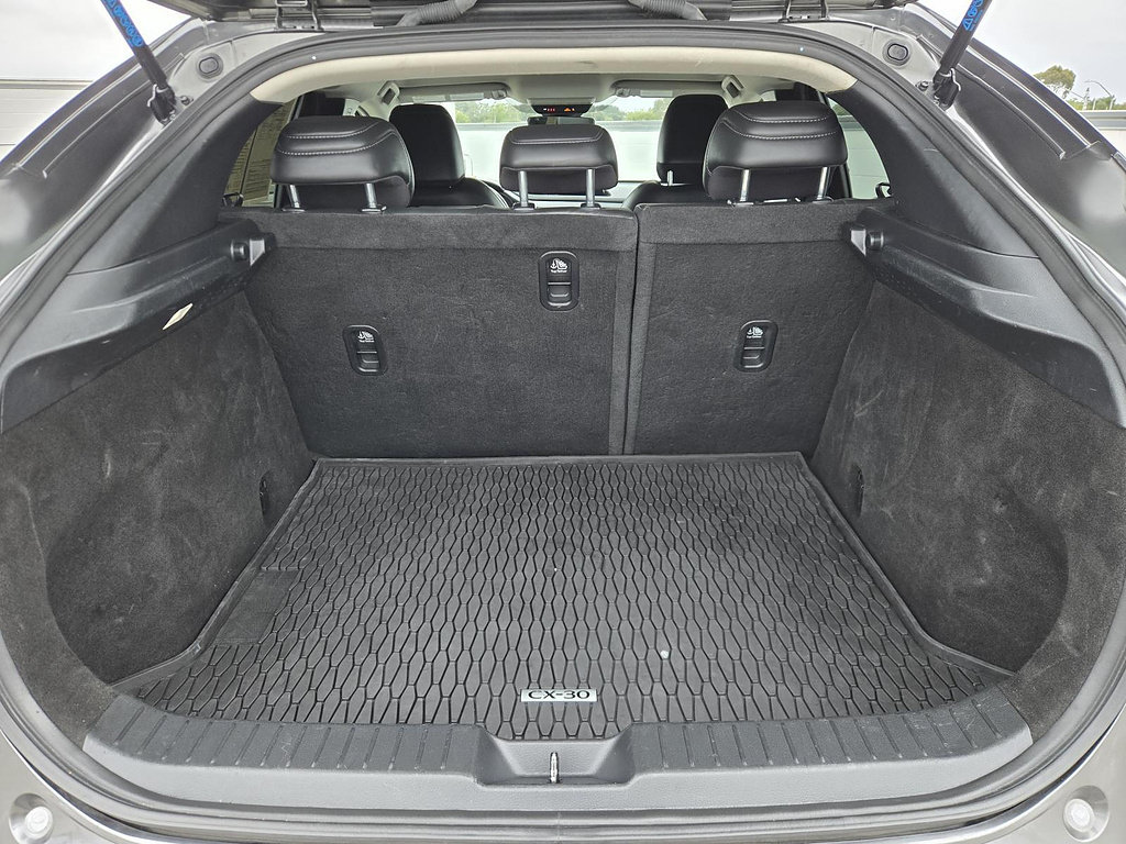 Used 2022 MAZDA CX-30 AWD 2.5 S w/ Select Package image 26