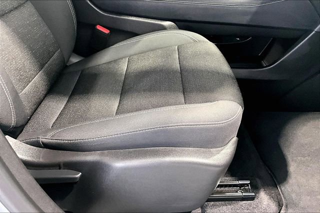 Used 2025 Chevrolet Traverse LT AWD/4WD image 42
