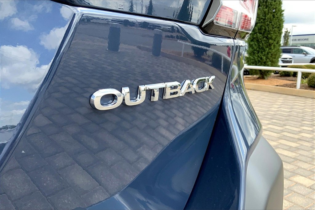 New 2025 Subaru Outback Premium image 8