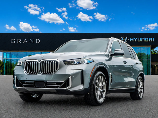 Used 2024 BMW X5 sDrive40i w/ Premium Package RWD image 2