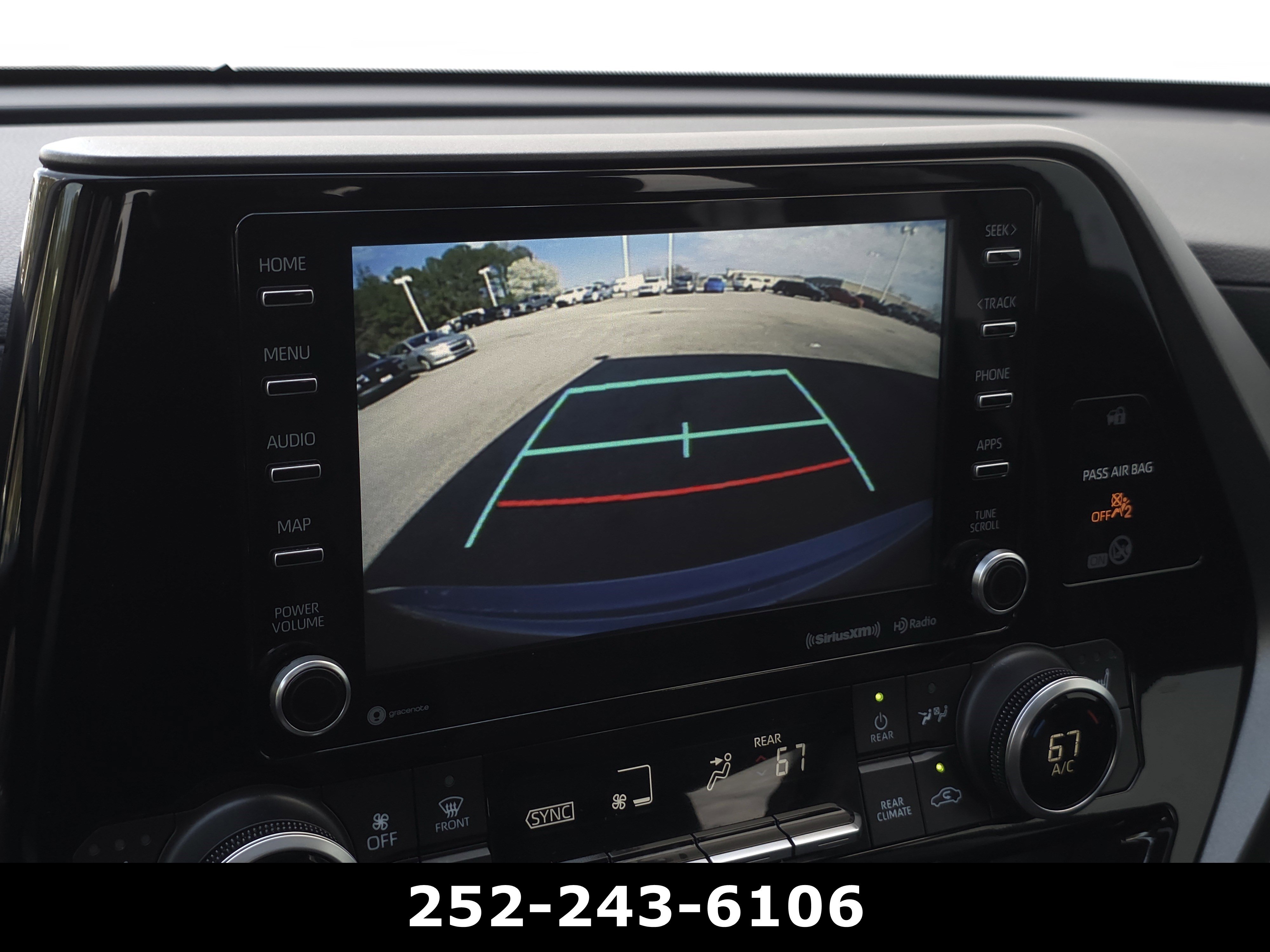 Used 2021 Toyota Highlander XLE image 20