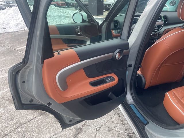 Used 2023 MINI Cooper Countryman S w/ Signature Upholstery Package image 17