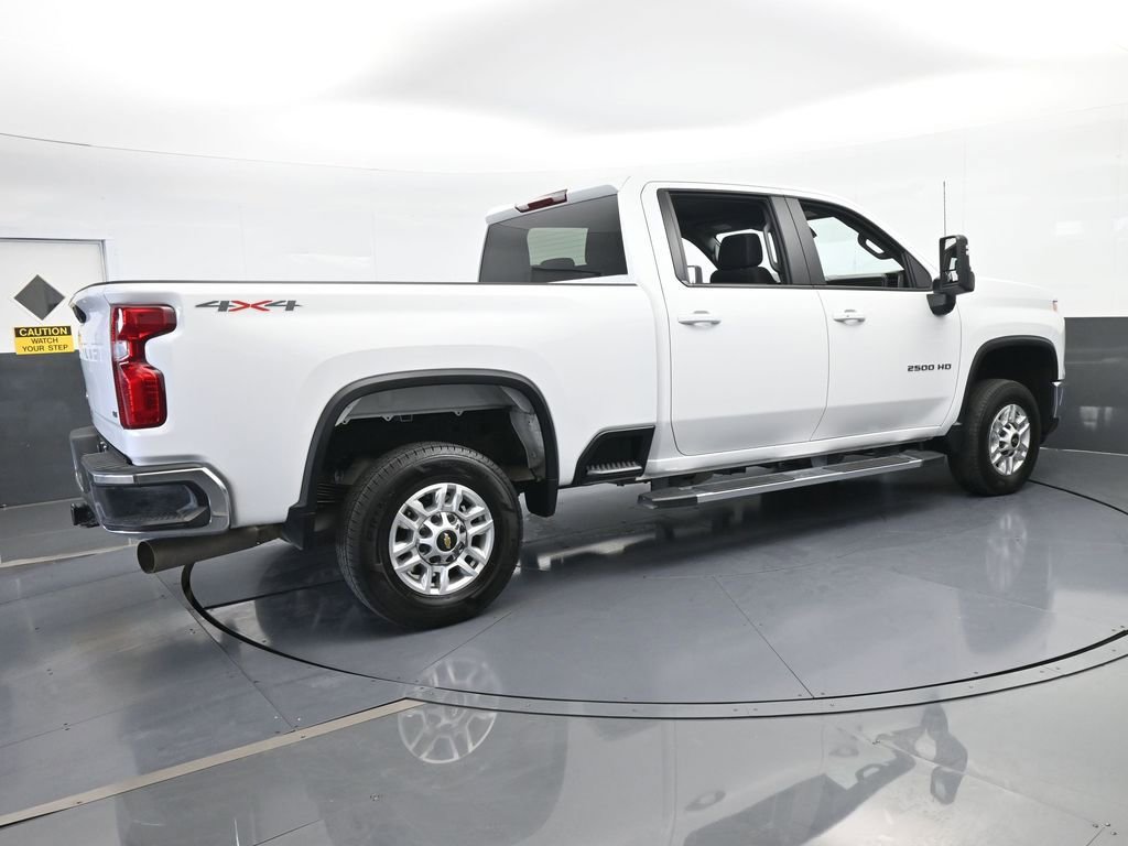Used 2025 Chevrolet Silverado 2500 LT w/ Convenience Package image 6