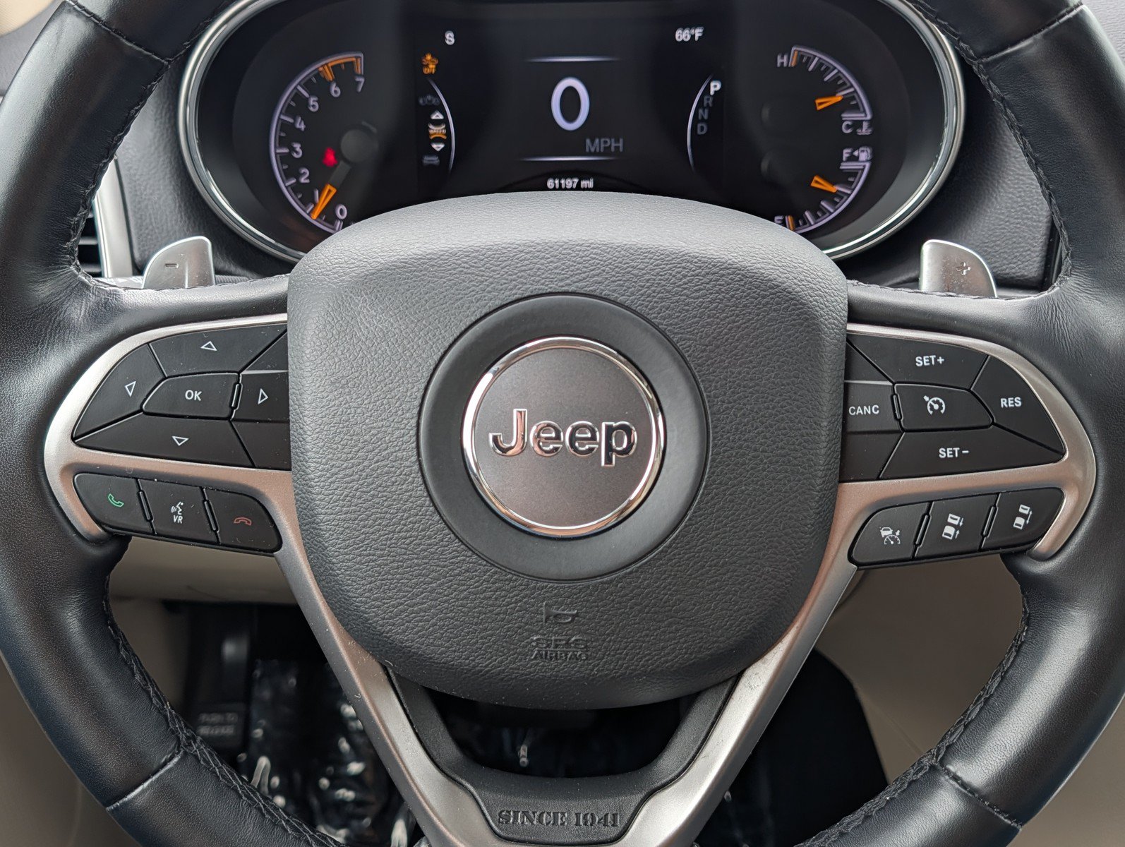 Used 2021 Jeep Grand Cherokee Limited w/ Luxury Group II AWD/4WD image 25