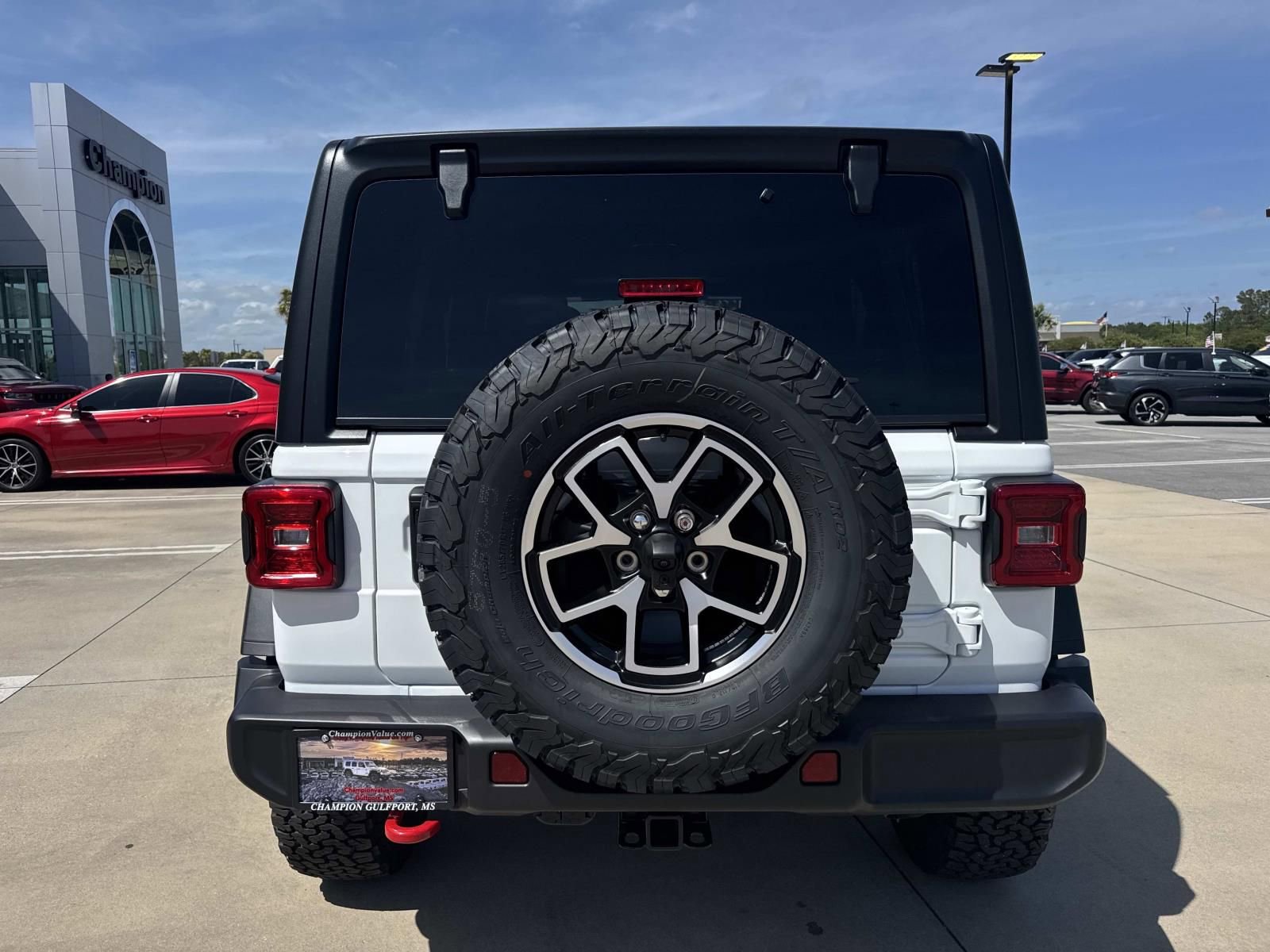 New 2026 Jeep Wrangler Unlimited Rubicon AWD/4WD image 6