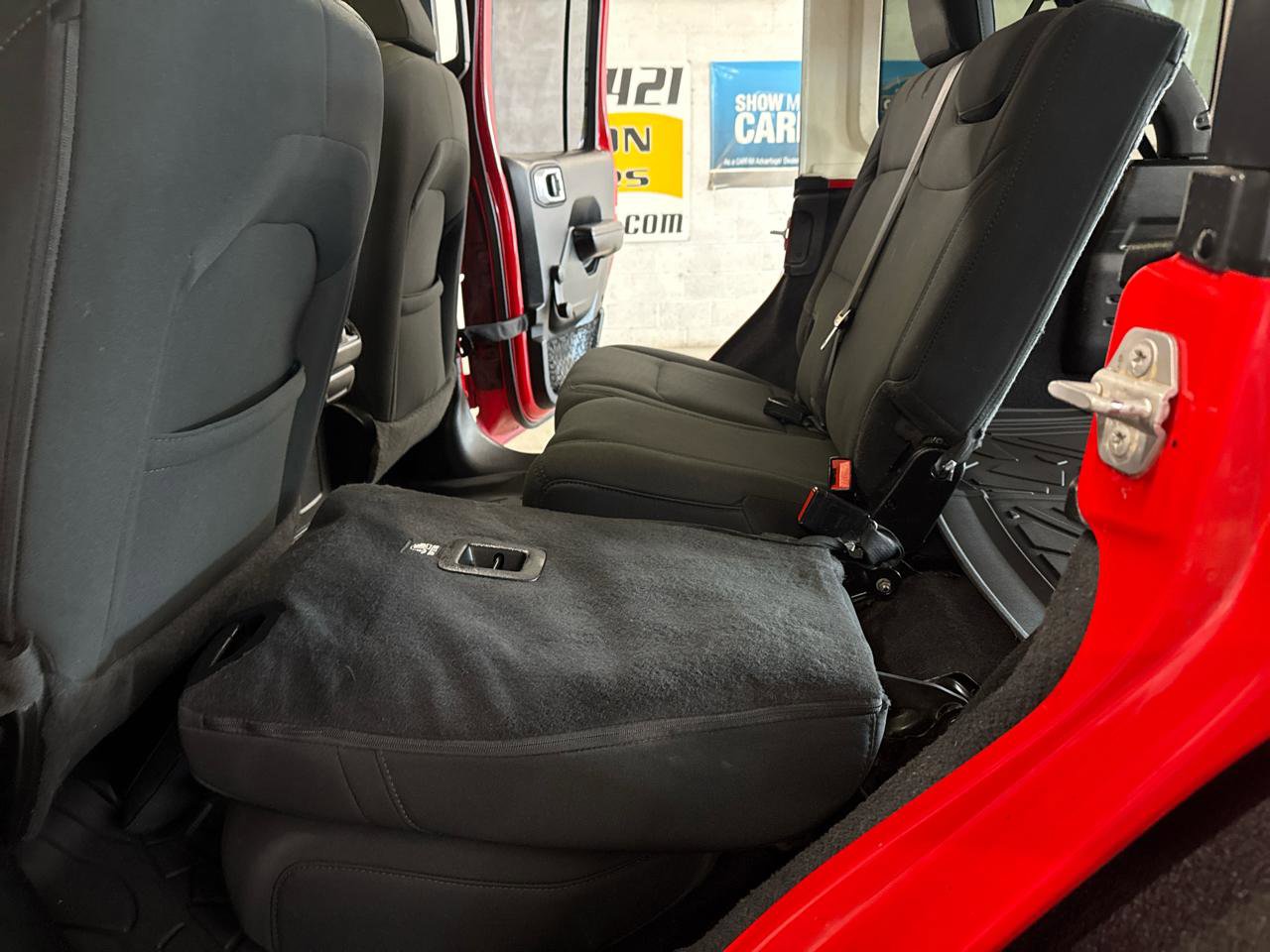 Used 2021 Jeep Wrangler Unlimited Sport image 34