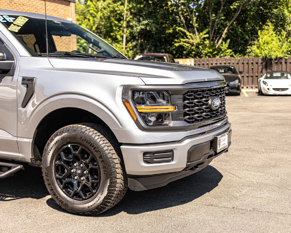 Used 2026 Ford F150 STX AWD/4WD image 3