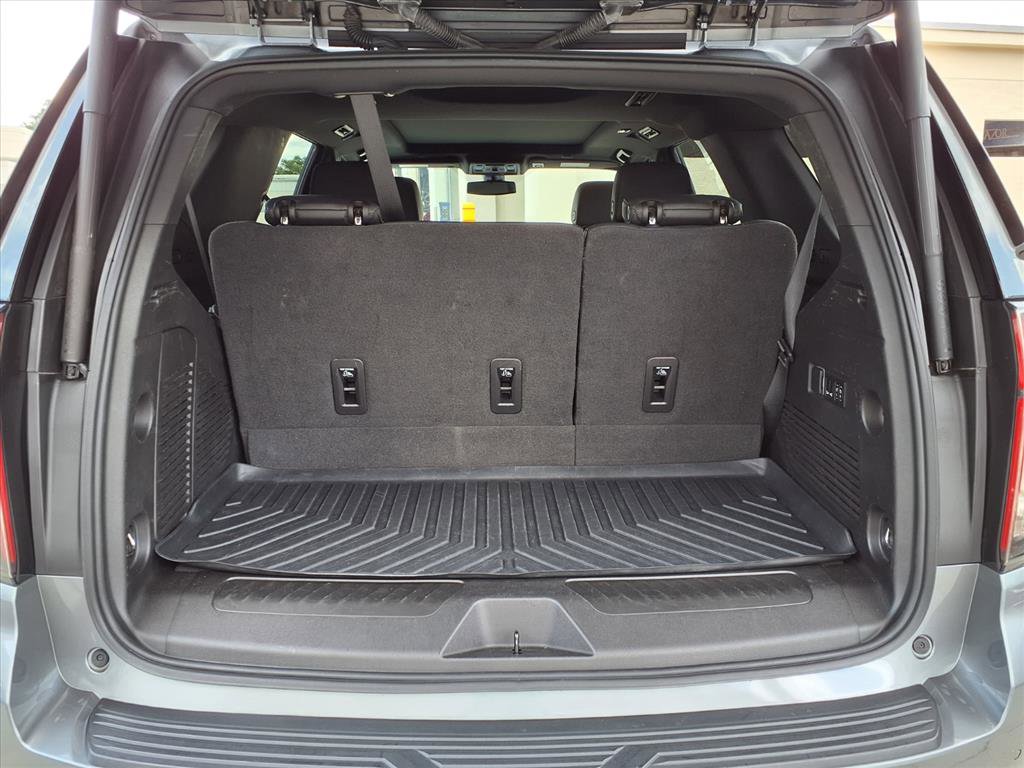 Used 2022 Chevrolet Tahoe LT w/ LT Signature Plus Package RWD image 17