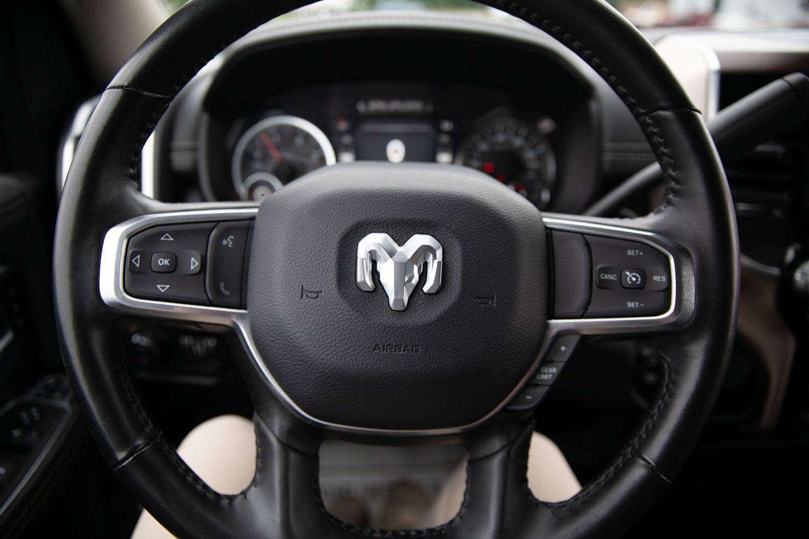 Used 2024 RAM 2500 Laramie AWD/4WD image 12