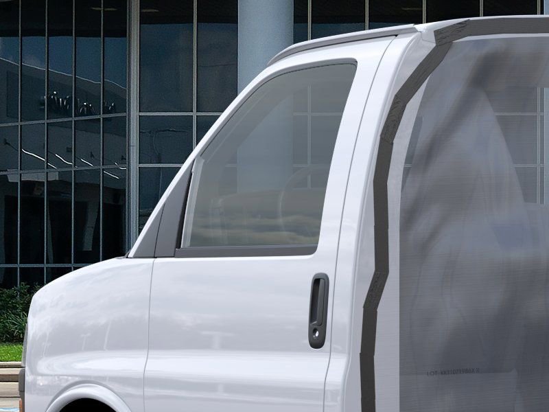 New 2026 Chevrolet Express 4500 RWD image 12