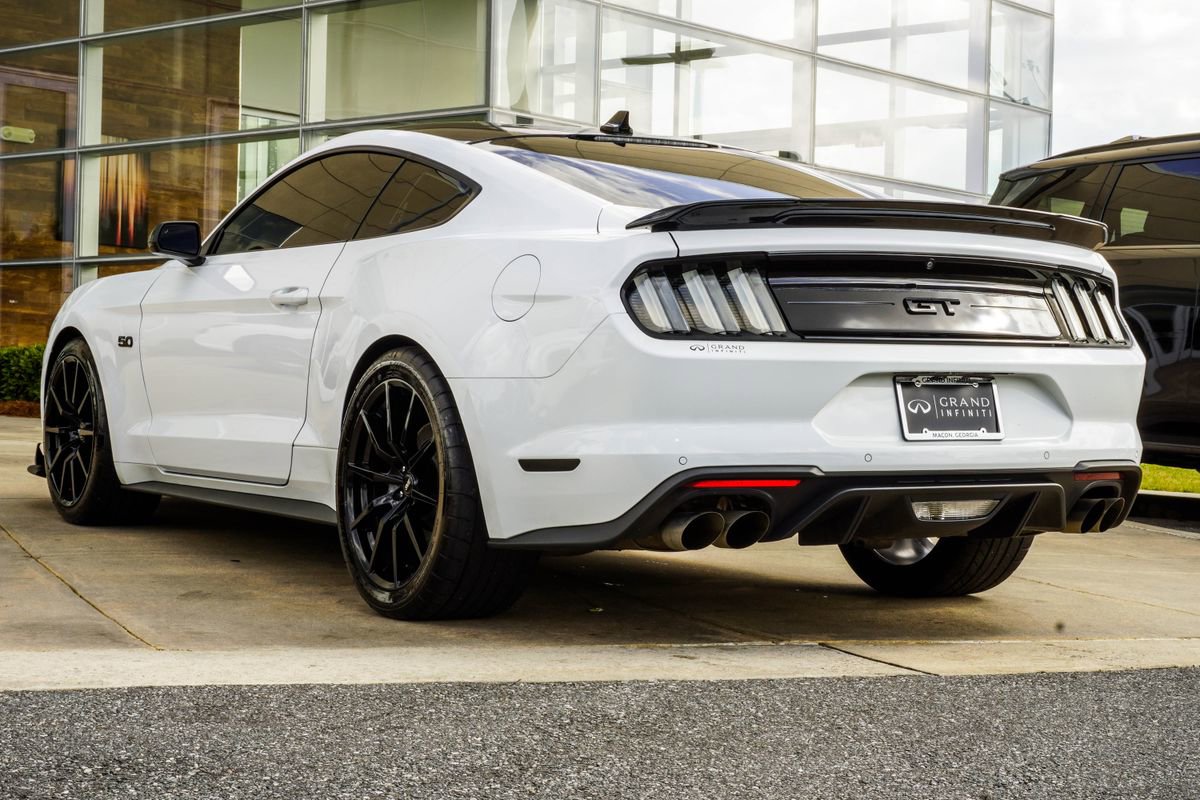 Used 2019 Ford Mustang GT RWD image 11