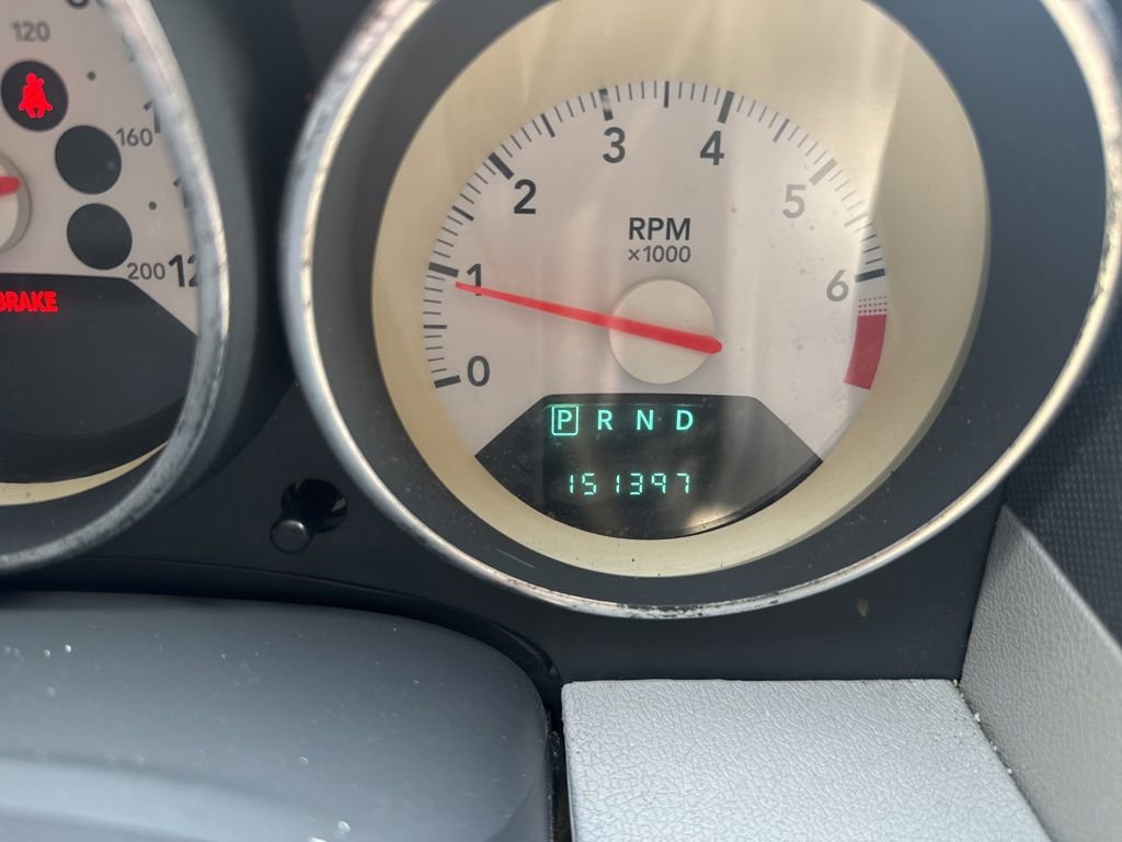 Used 2007 Dodge Caliber SXT FWD image 4