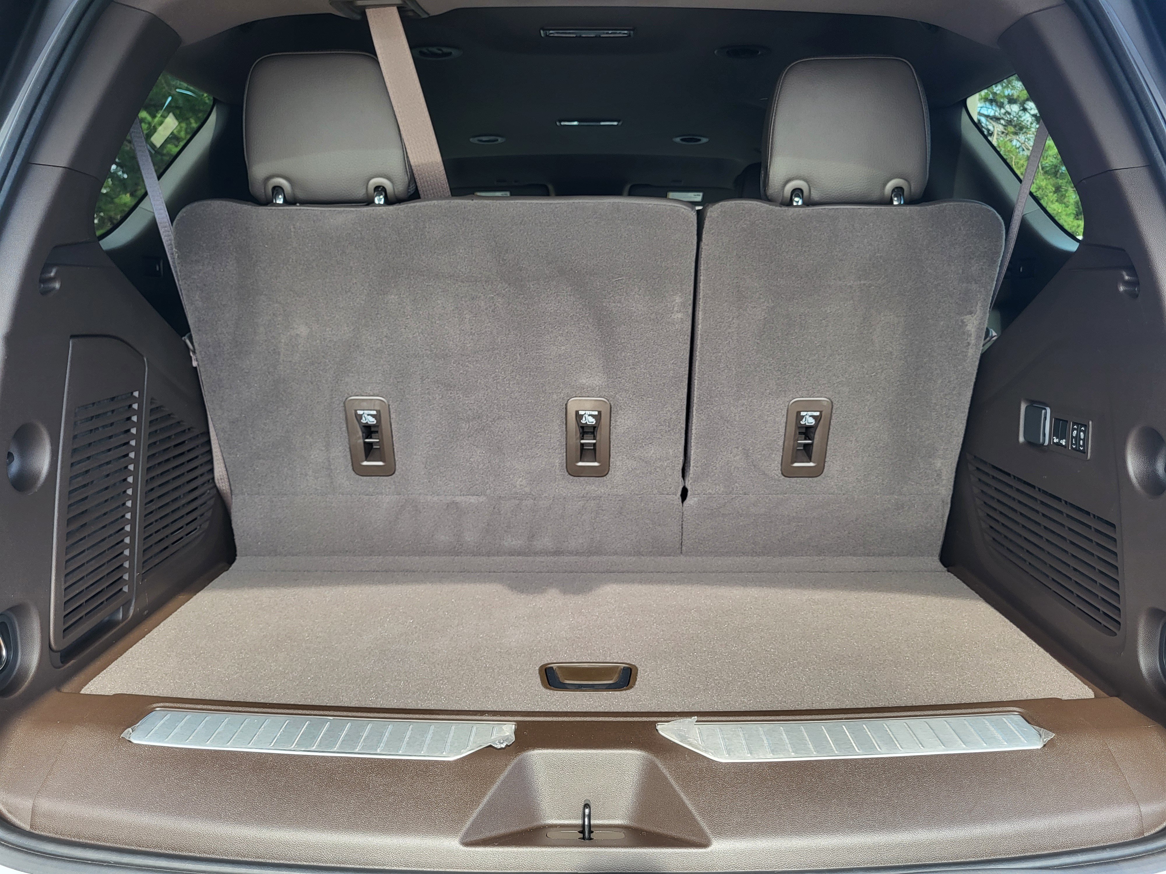 Used 2023 GMC Yukon Denali AWD/4WD image 23