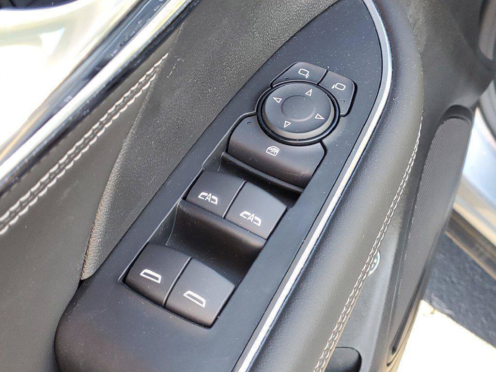 Used 2023 Buick Envision Preferred AWD/4WD image 22