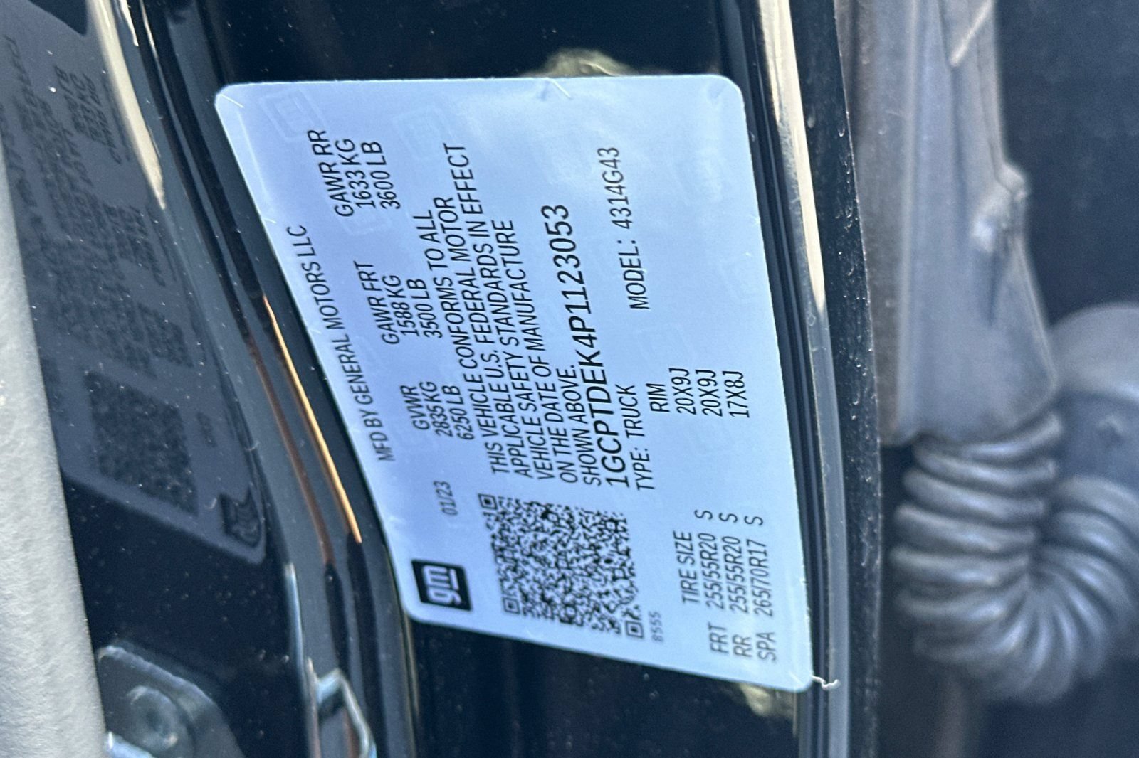 Used 2023 Chevrolet Colorado Z71 w/ Z71 Convenience Package 2 AWD/4WD image 54