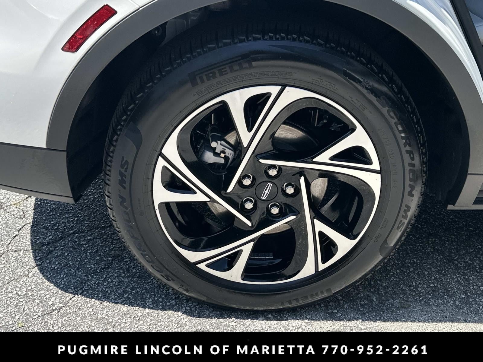 New 2026 Lincoln Nautilus Premier w/ Equipment Group 102A AWD/4WD image 17
