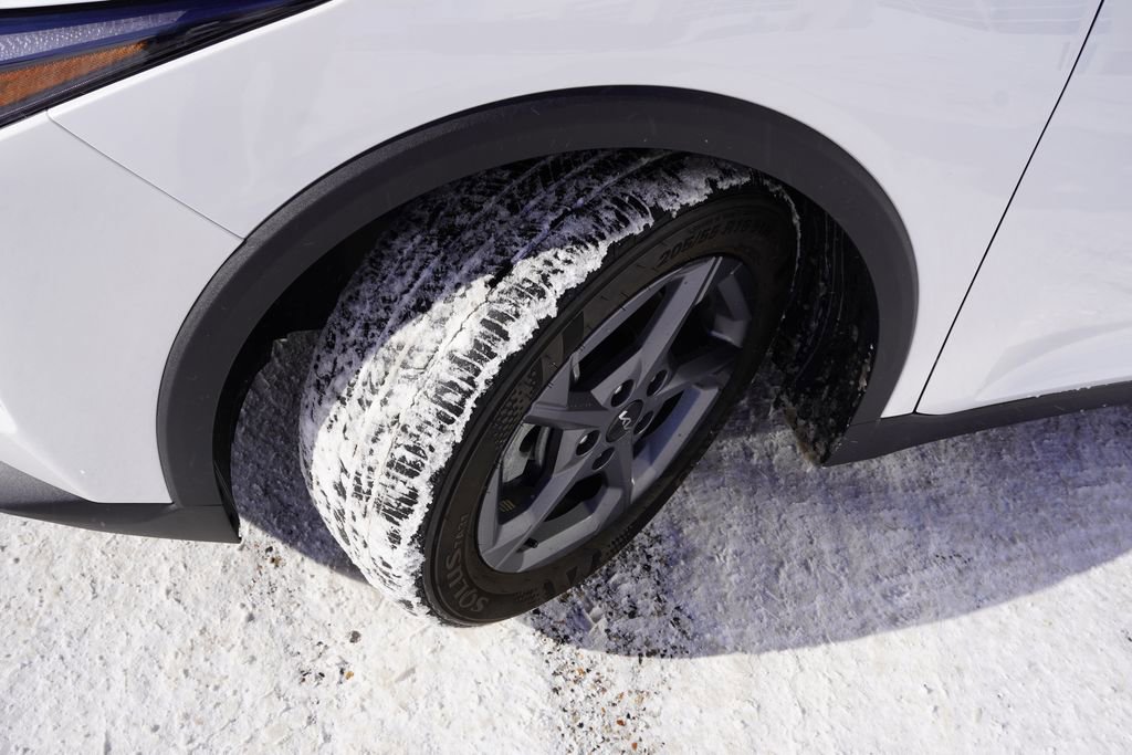 Used 2025 Kia K4 LXS image 13