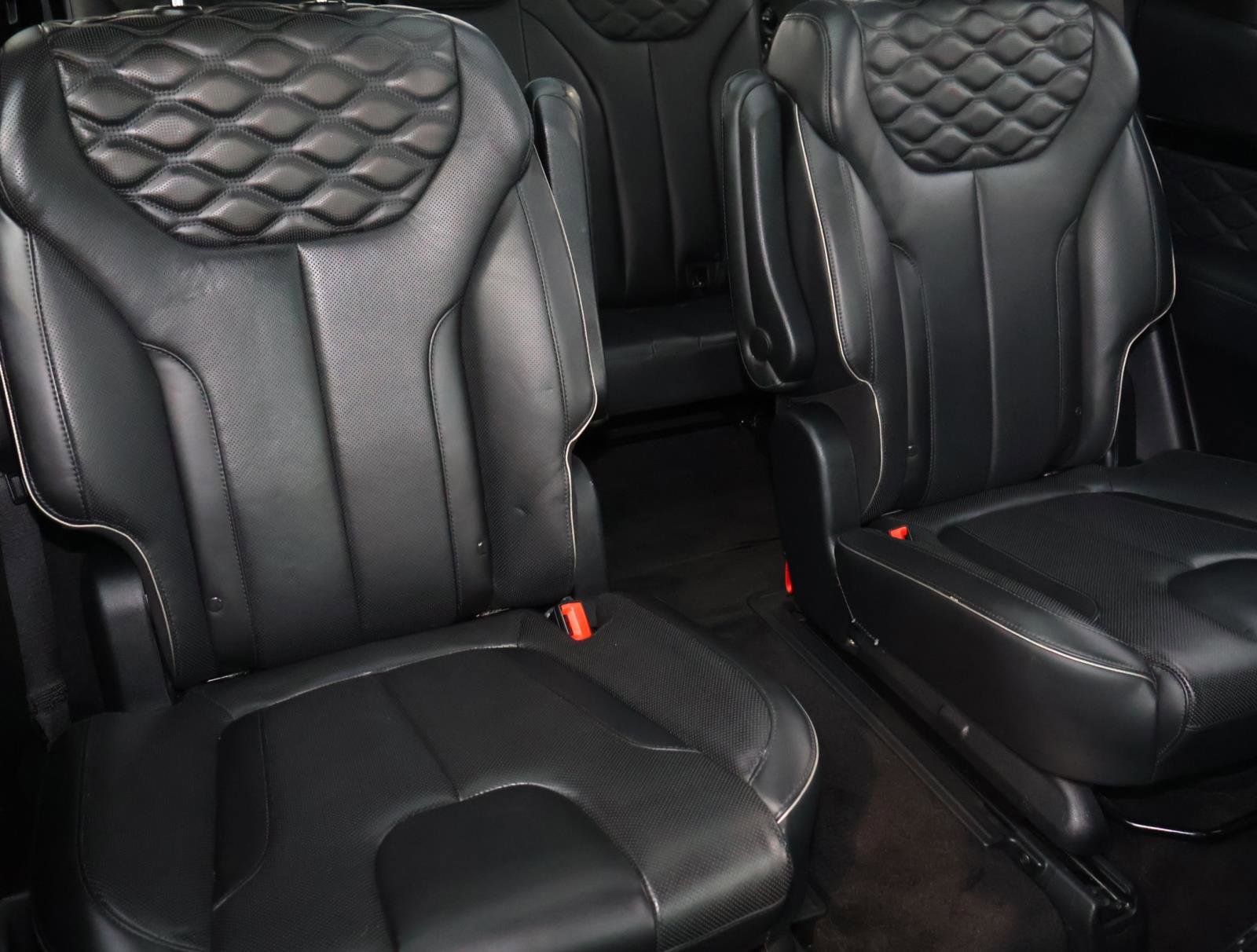 Used 2022 Hyundai Palisade Calligraphy image 20