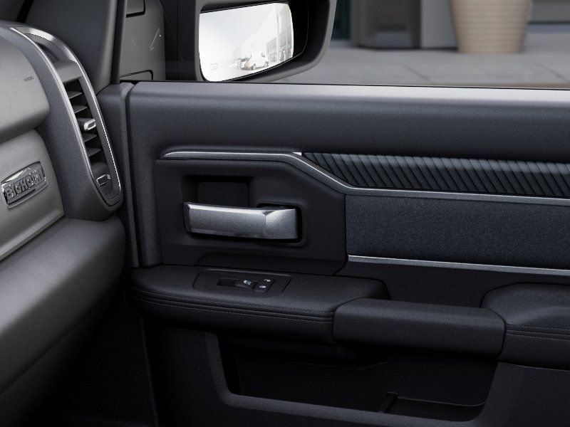 New 2025 RAM 5500 4x4 Regular Cab image 25