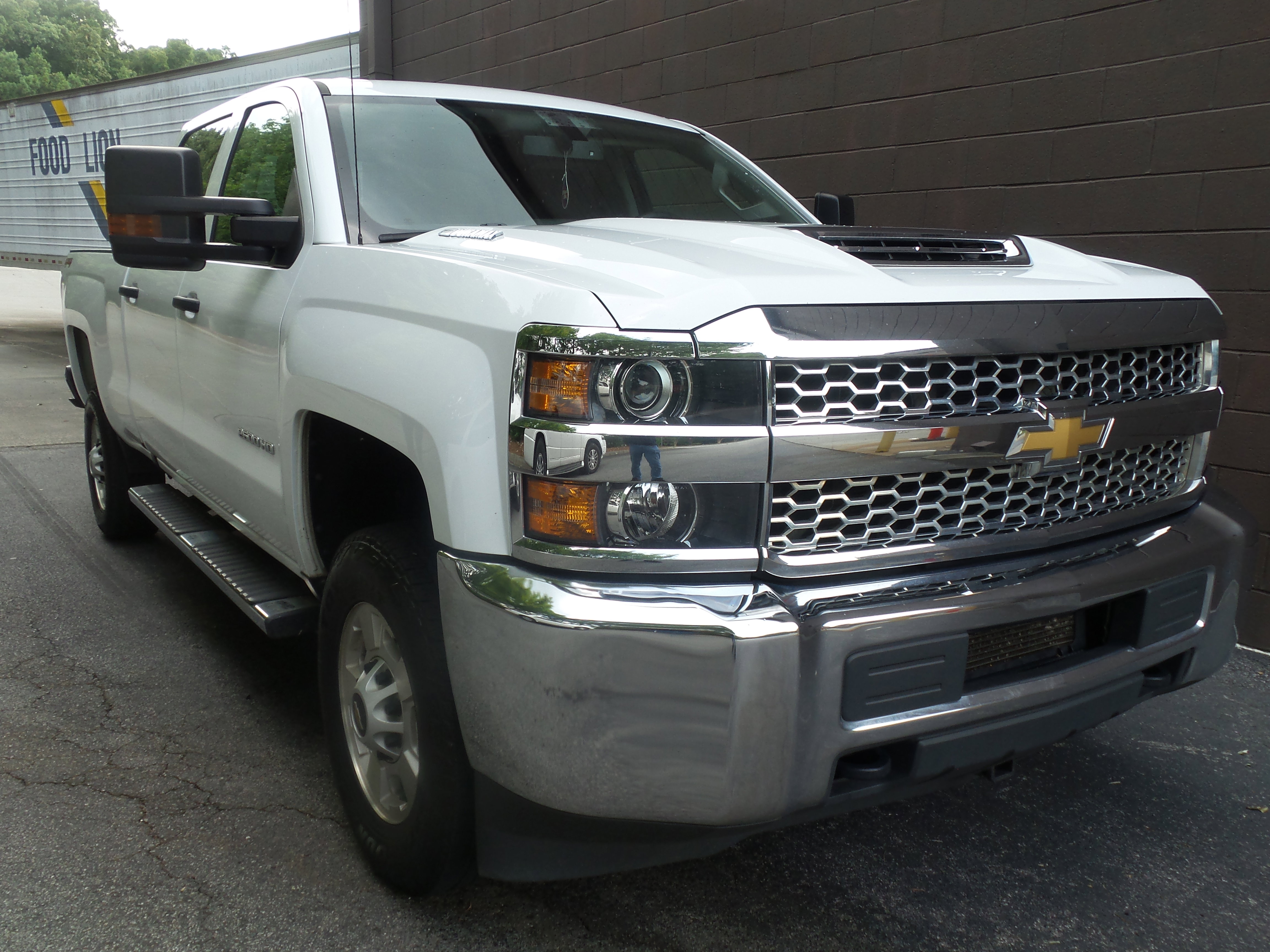 Used 2019 Chevrolet Silverado 2500 W/T w/ WT Convenience Package image 1