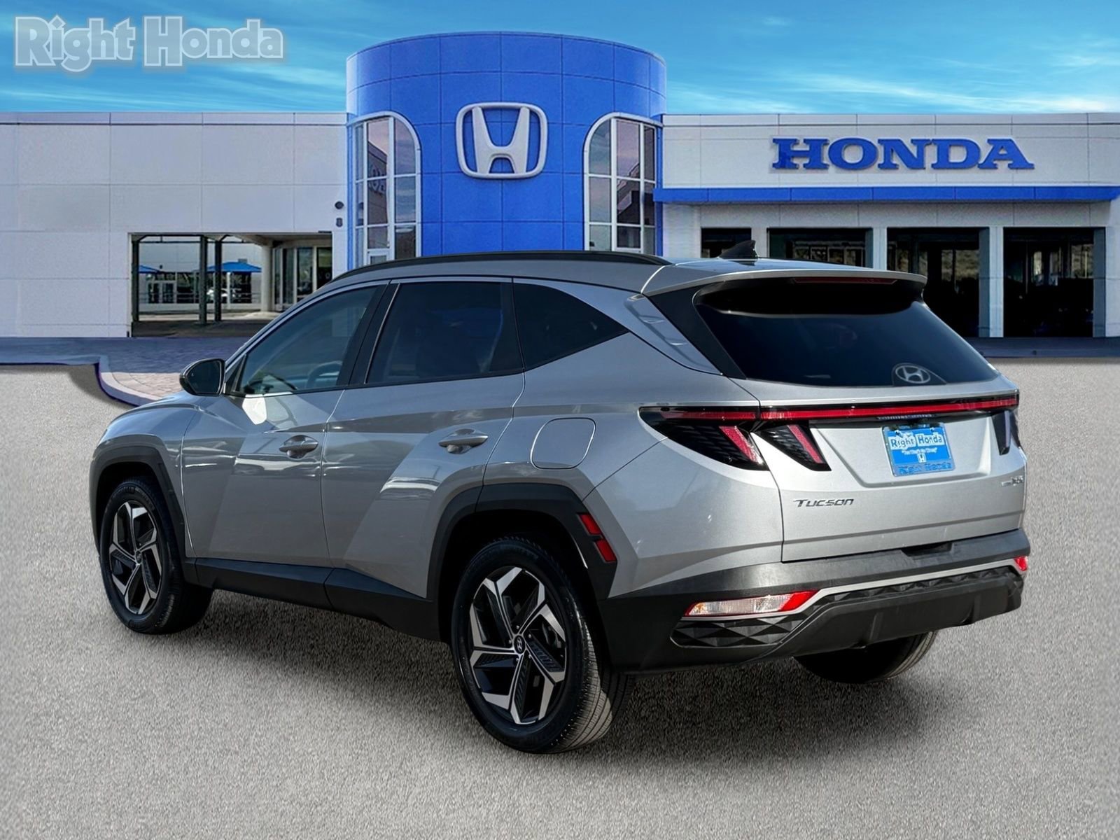 Used 2023 Hyundai Tucson SEL w/ Cargo Package AWD/4WD image 8