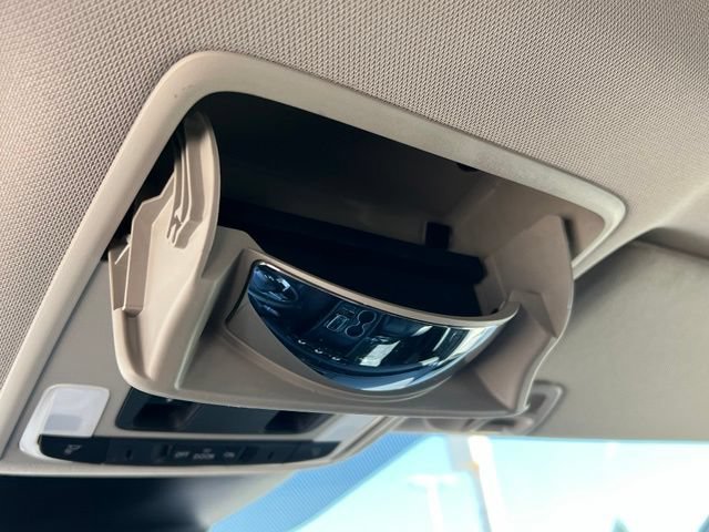 Used 2023 Honda Pilot Touring image 35