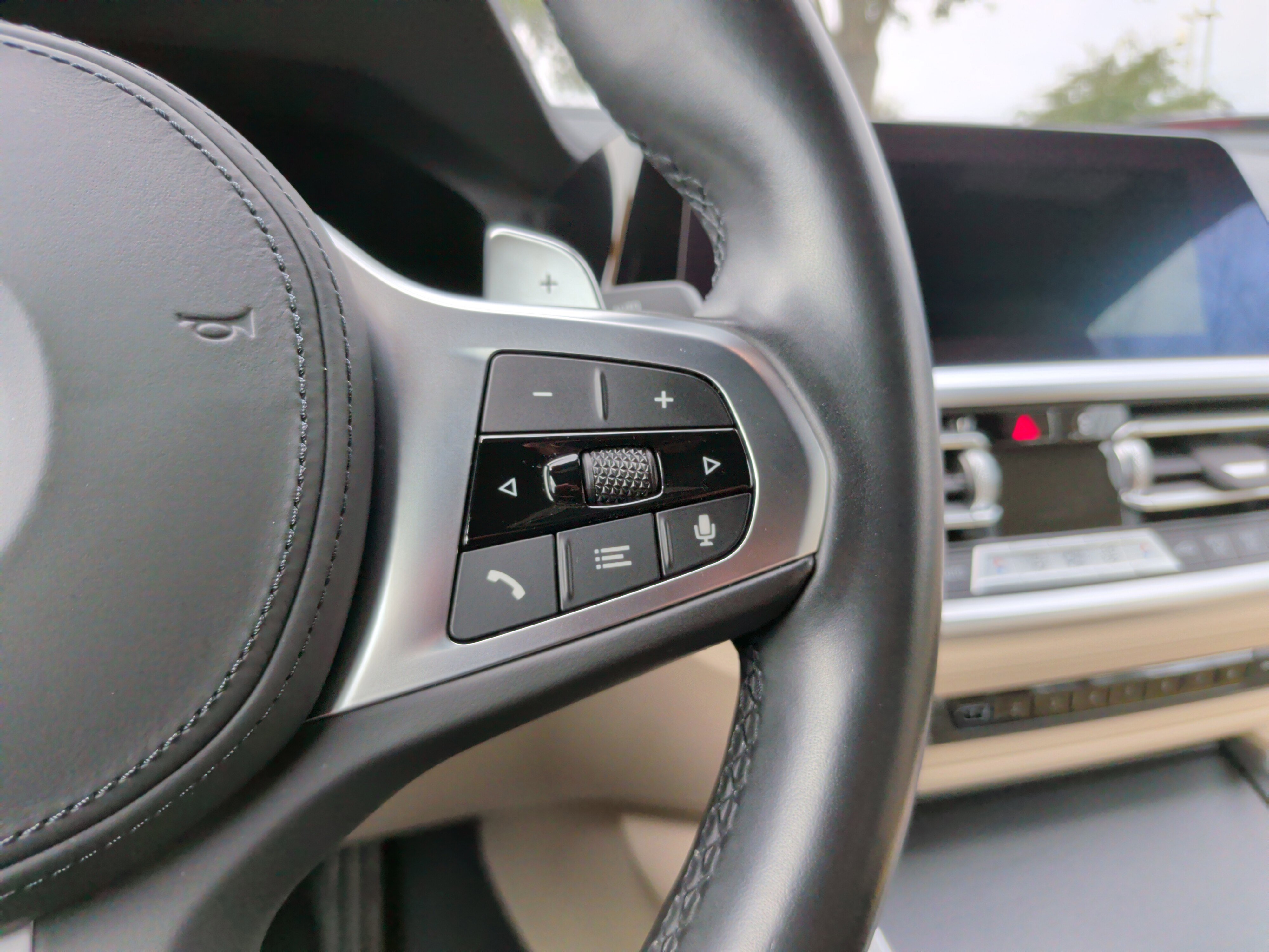 Used 2023 BMW 430i Convertible w/ M Sport Package image 24