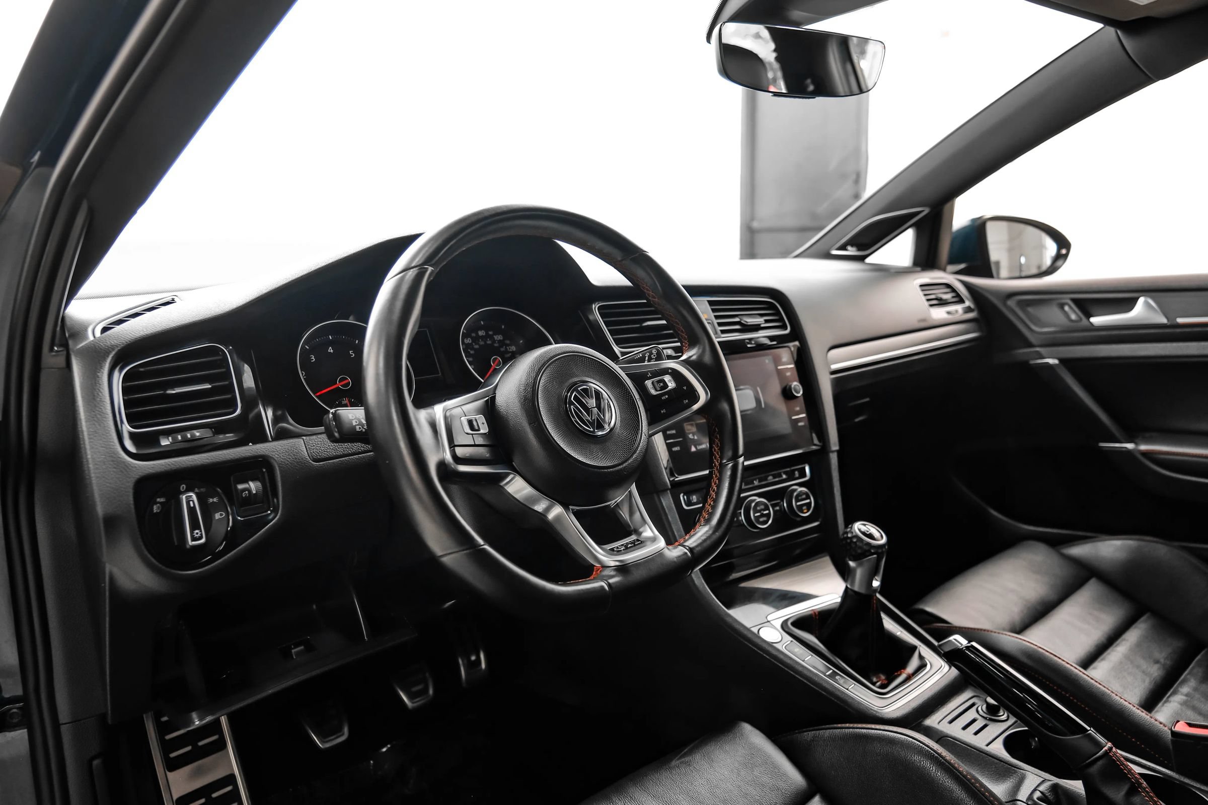 Used 2019 Volkswagen GTI S FWD image 14