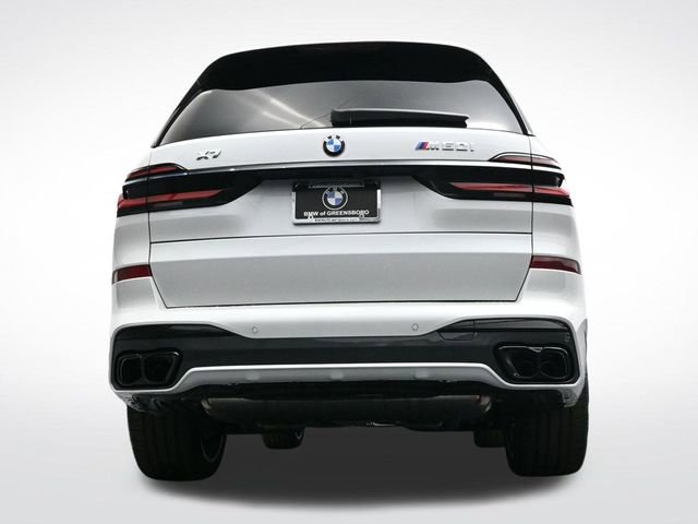 New 2026 BMW X7 M60i image 32