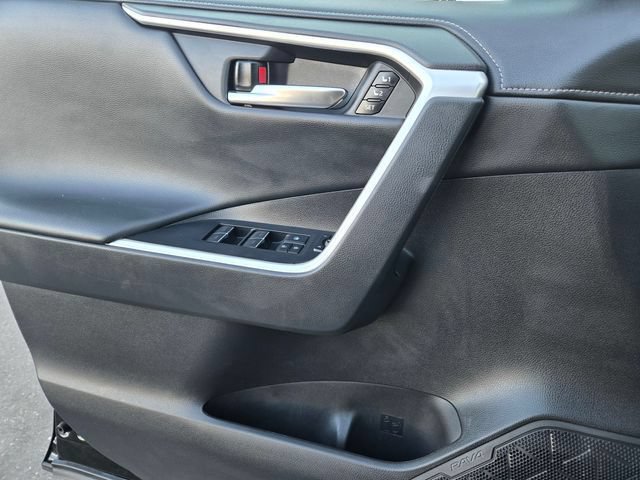 Certified 2022 Toyota RAV4 Limited AWD/4WD image 21