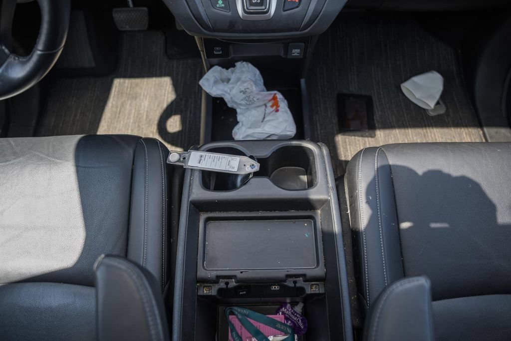 Used 2024 Honda Odyssey EX-L image 25