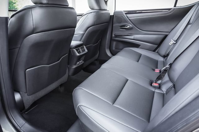 Used 2021 Lexus ES 300h w/ Premium Package FWD image 21