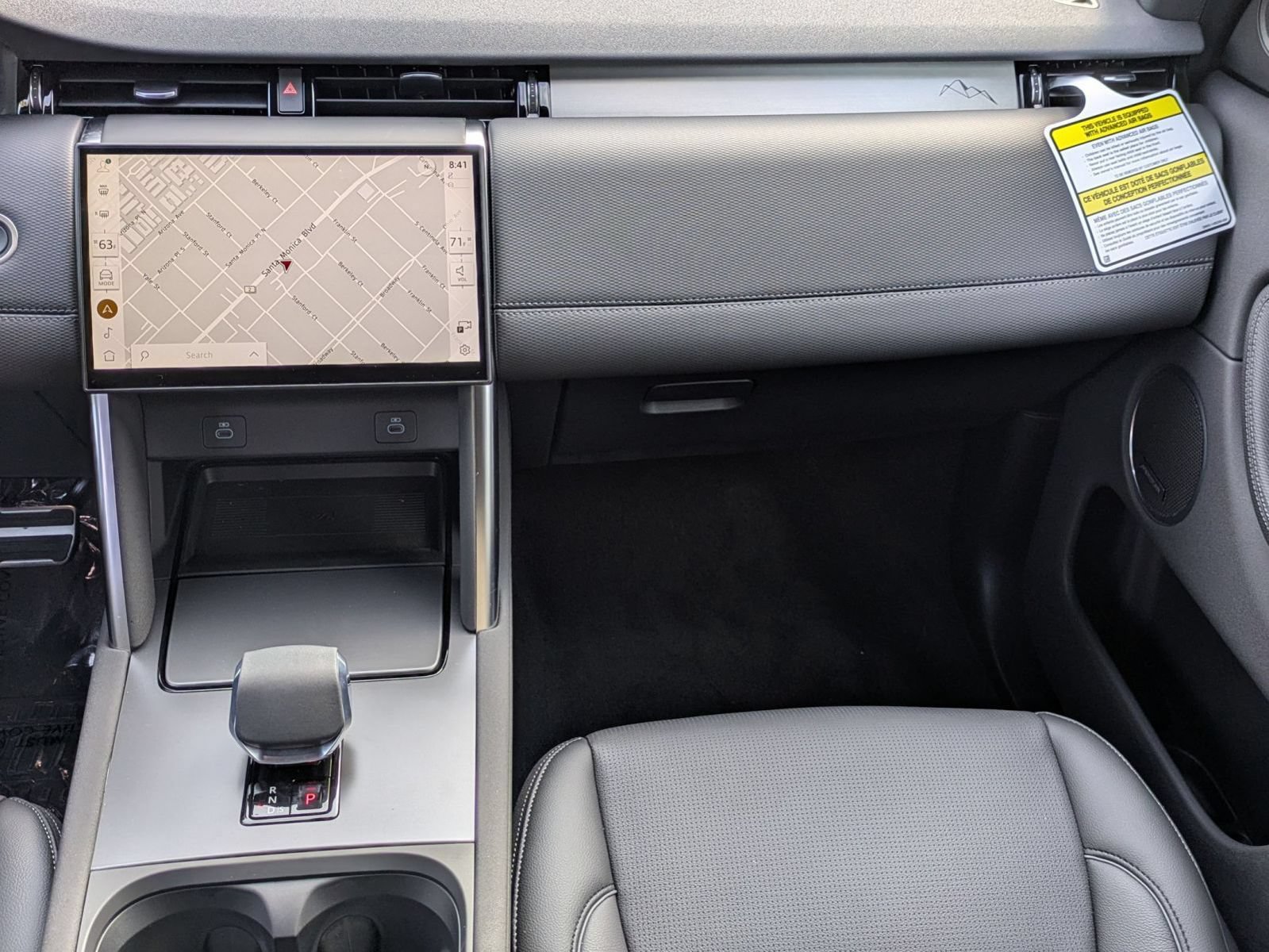 New 2026 Land Rover Discovery Sport Landmark AWD/4WD image 28