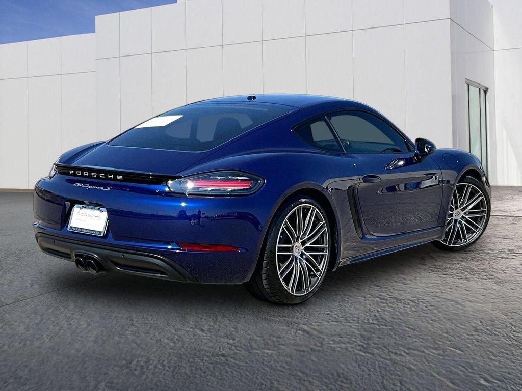 Used 2022 Porsche 718 Cayman S RWD image 7