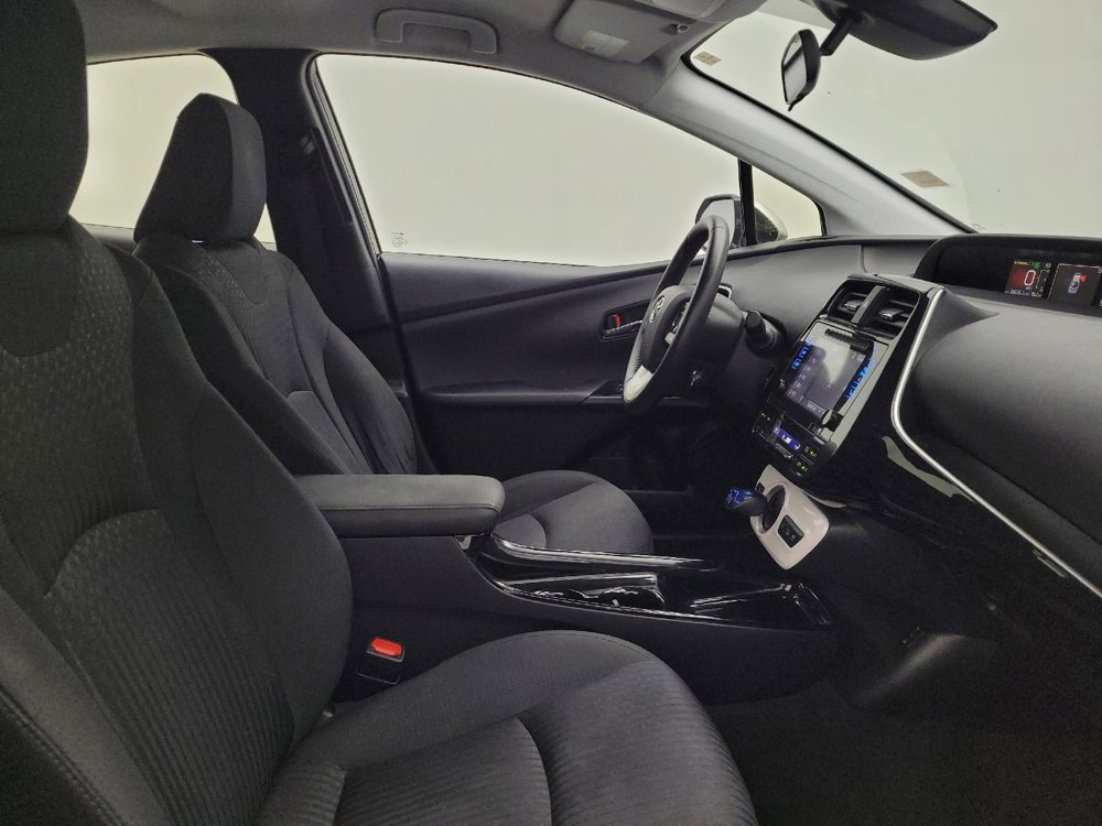 Used 2017 Toyota Prius Prime Plus image 21