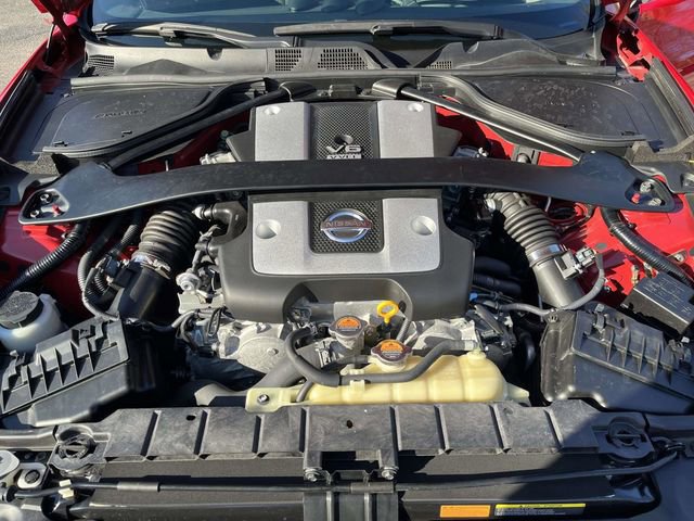 Used 2017 Nissan 370Z w/ Sport Package image 33