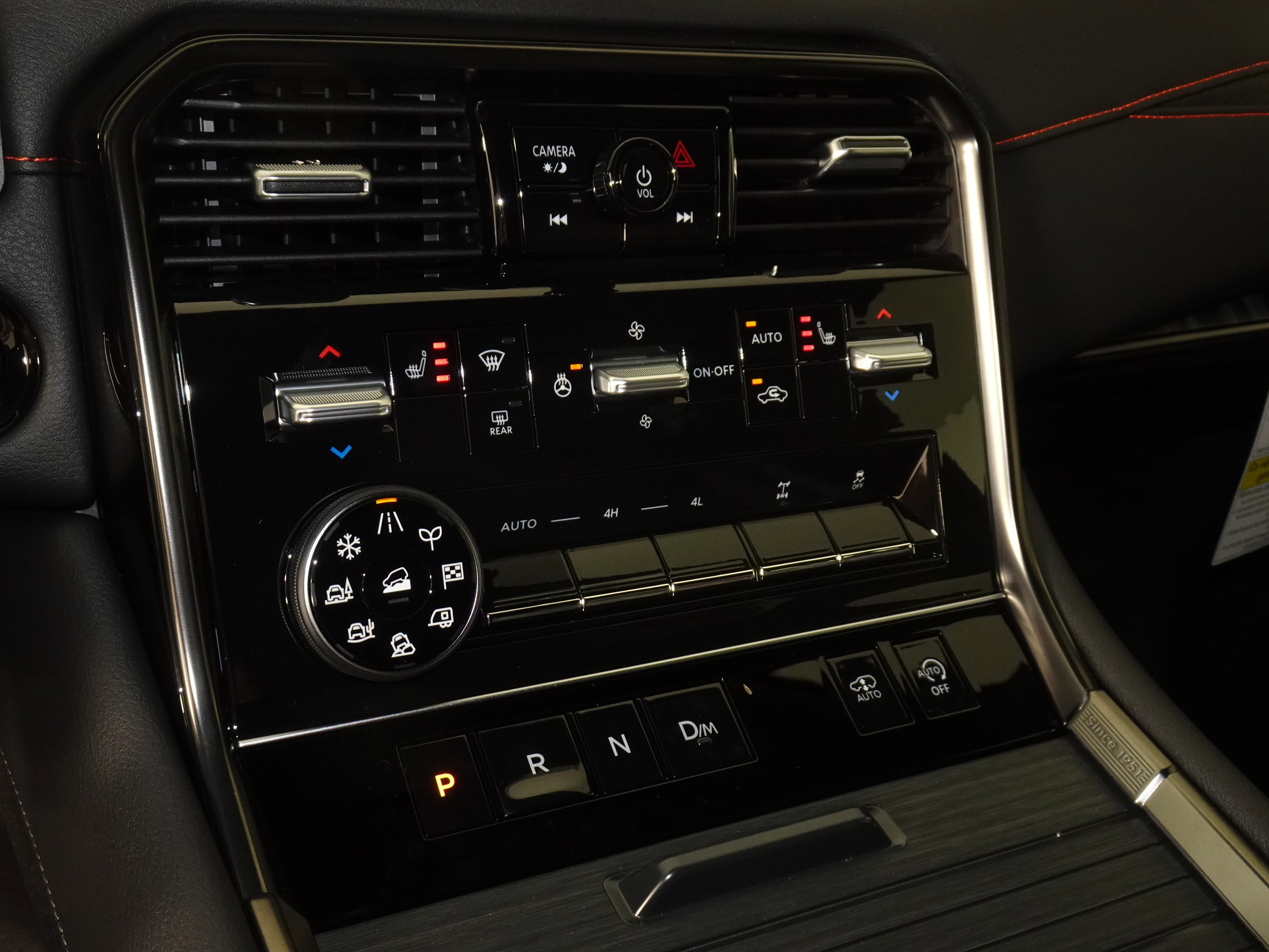 New 2025 Nissan Armada PRO-4X image 34