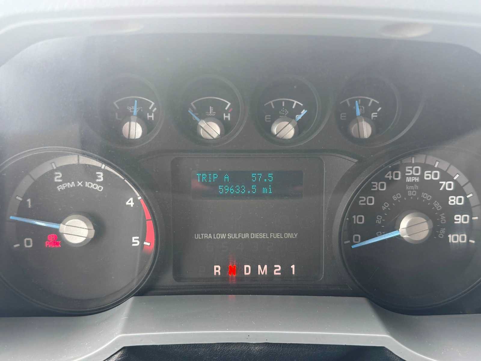 Used 2016 Ford F750 2WD Regular Cab Super Duty image 6