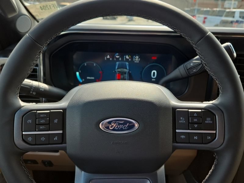 New 2026 Ford F250 Lariat w/ Black Appearance Package AWD/4WD image 31