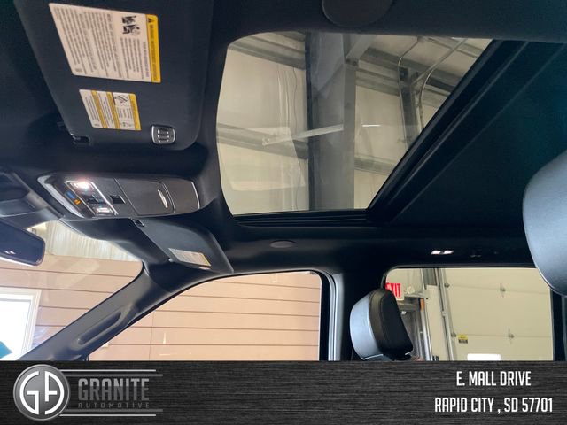 Used 2025 Ford F150 Lariat w/ Equipment Group 502A High image 21