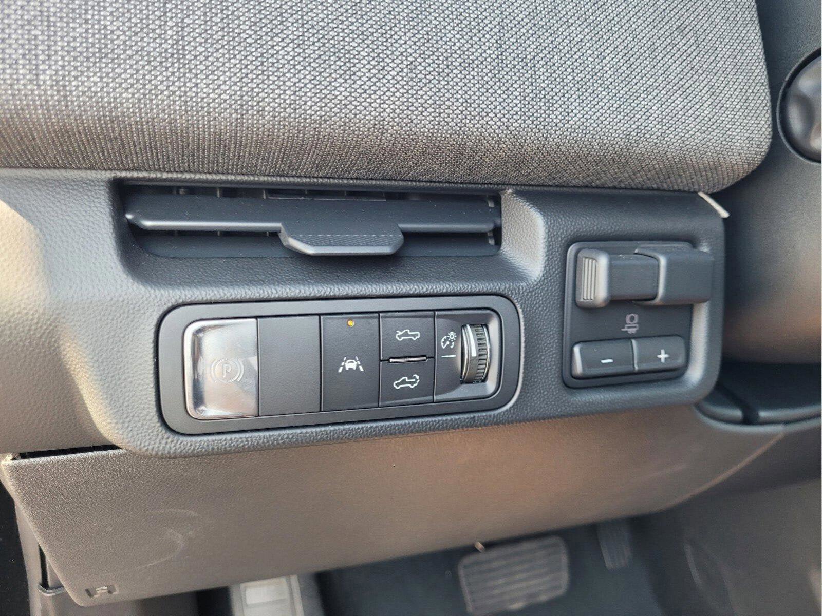 New 2026 GMC Sierra EV Elevation w/ Premium Package image 23