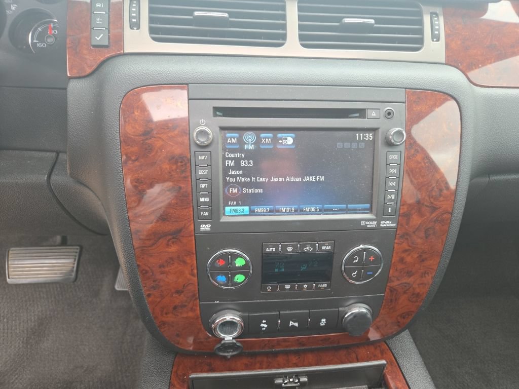 Used 2013 Chevrolet Tahoe LTZ RWD image 24