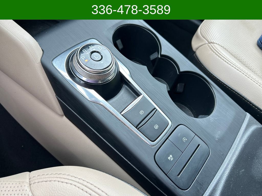 Used 2021 Ford Escape SEL w/ Technology Package FWD image 24