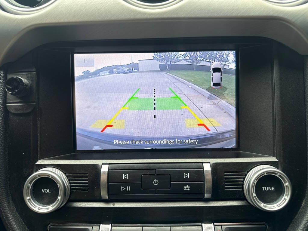 Used 2020 Ford Mustang Premium RWD image 16