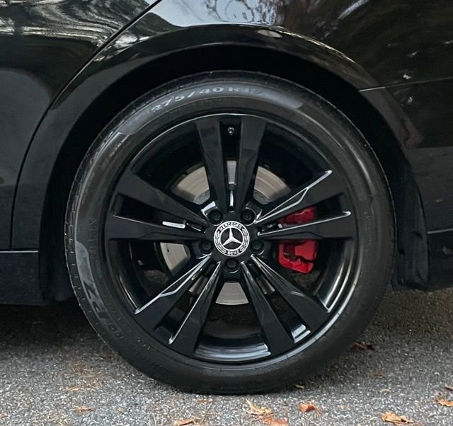 Used 2019 Mercedes-Benz S 560 Sedan image 6