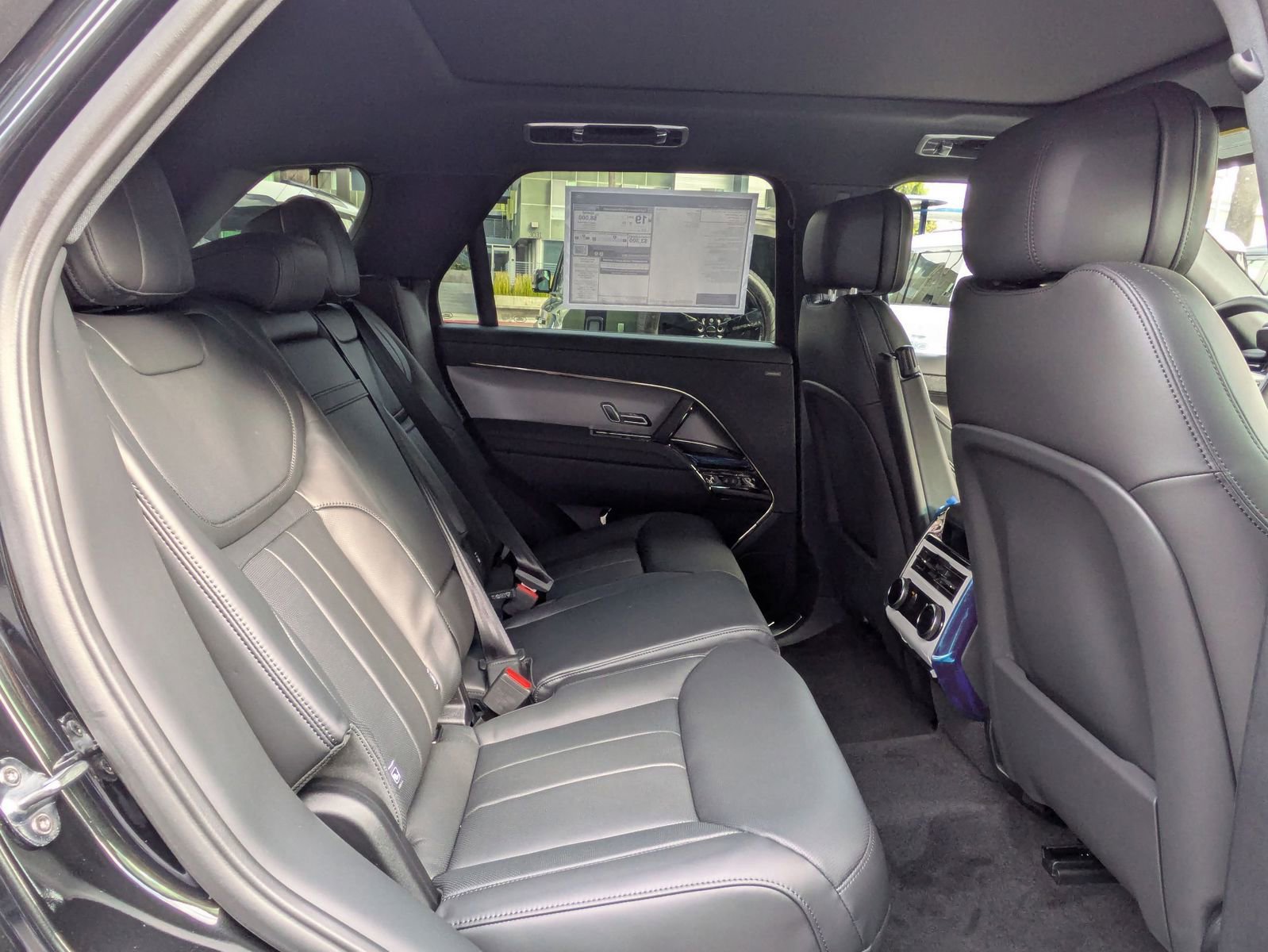 New 2026 Land Rover Range Rover Sport Dynamic SE AWD/4WD image 29